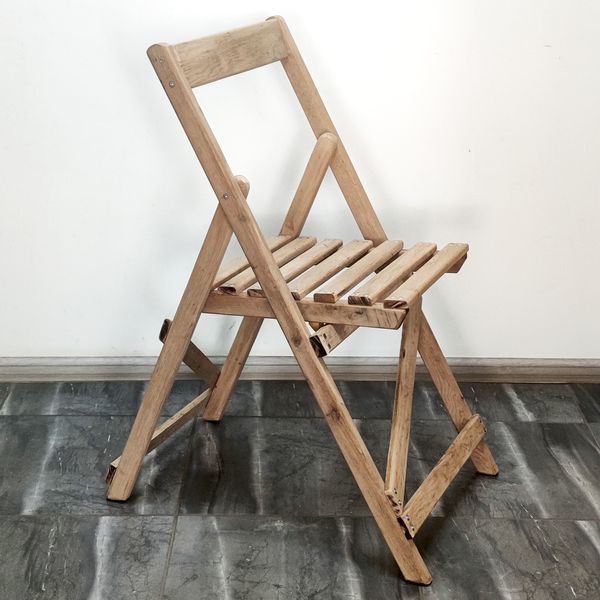 Раскладной дубовый стульчик со спинкой Троян МБ11-2 фото